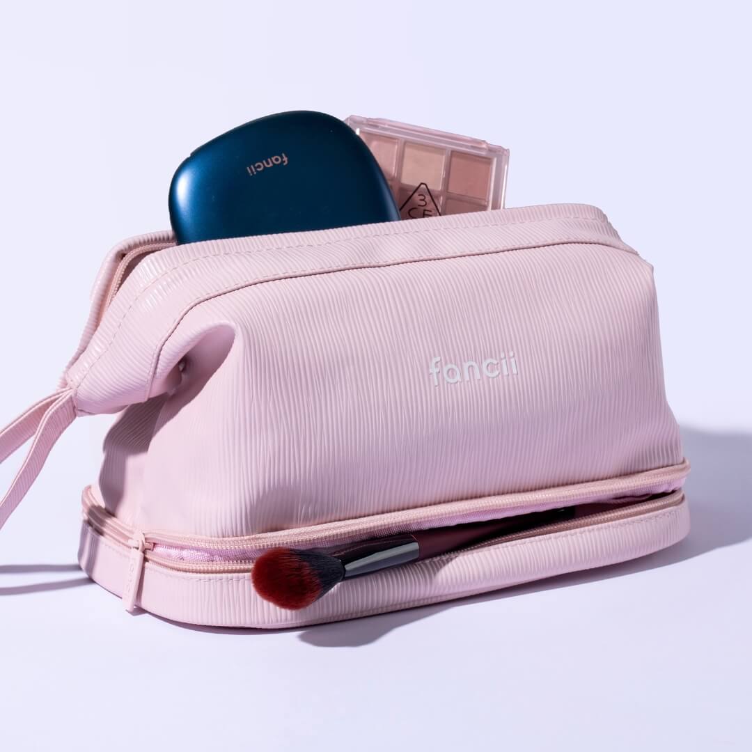Macy Makeup Bag